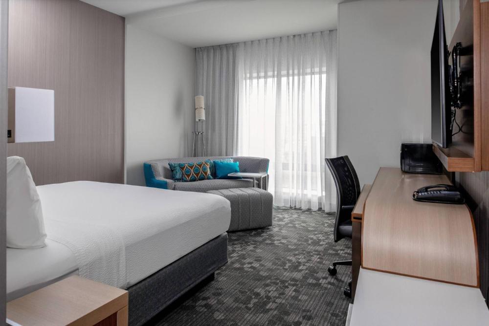 King Room with Sofa Bed interior
